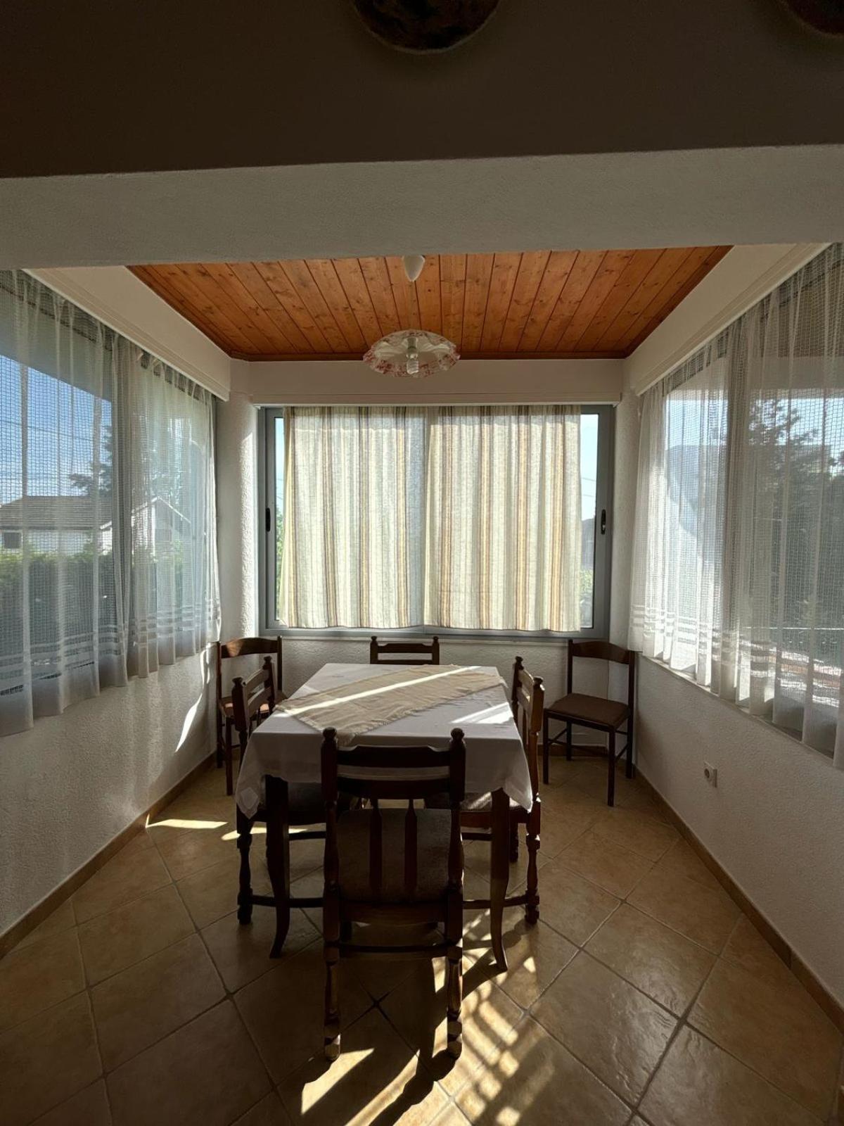 Holiday Home Zenit Ulcinj Luaran gambar
